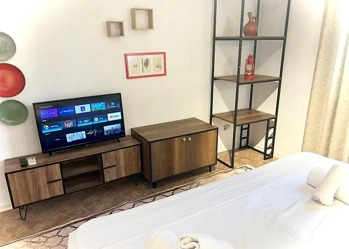 Отель Myslym Shyri Тирана