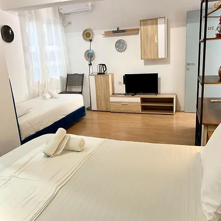 Myslym Shyri 酒店 地拉那