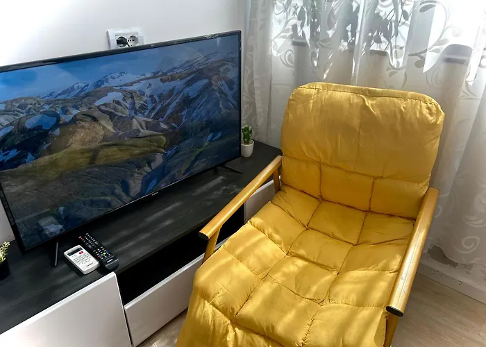 酒店 Myslym Shyri 3*