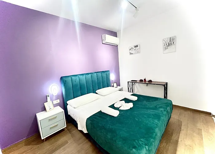 Myslym Shyri 酒店 地拉那