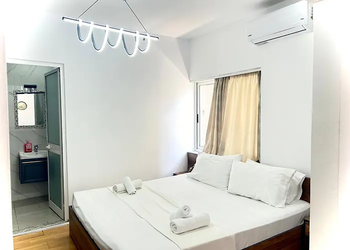 酒店 Myslym Shyri 地拉那