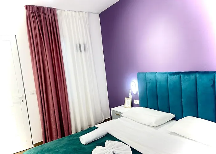 Hotel Myslym Shyri